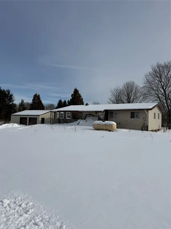 8751 Crossingville Road, Albion, PA 16401