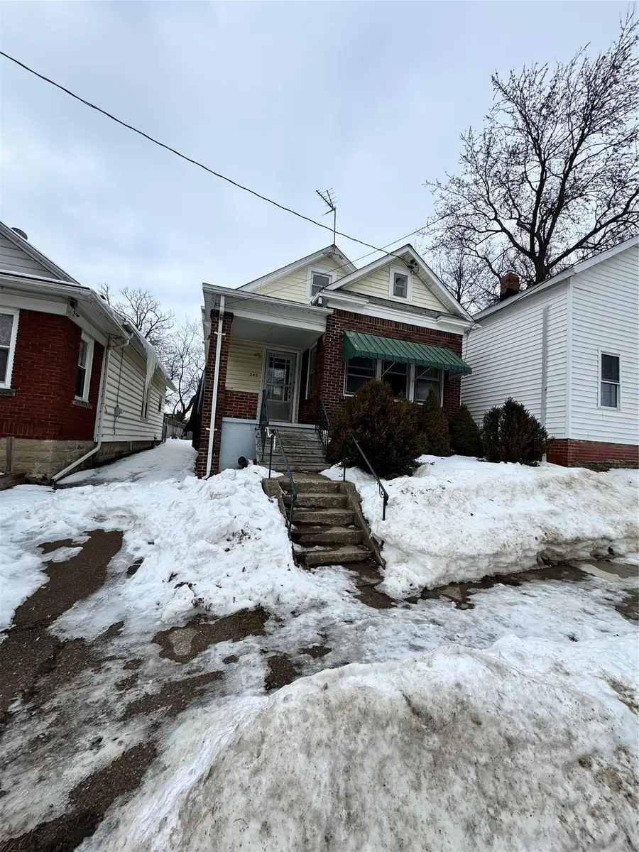 242 E 32 Street, Erie, PA 16504 - #2