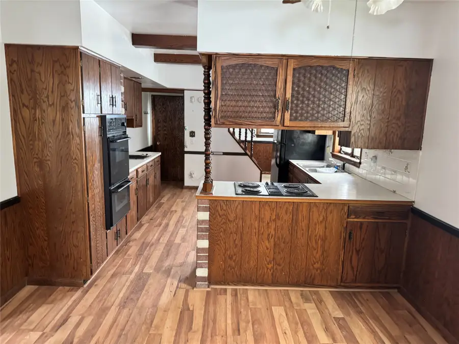 242 E 32 Street, Erie, PA 16504 - #3