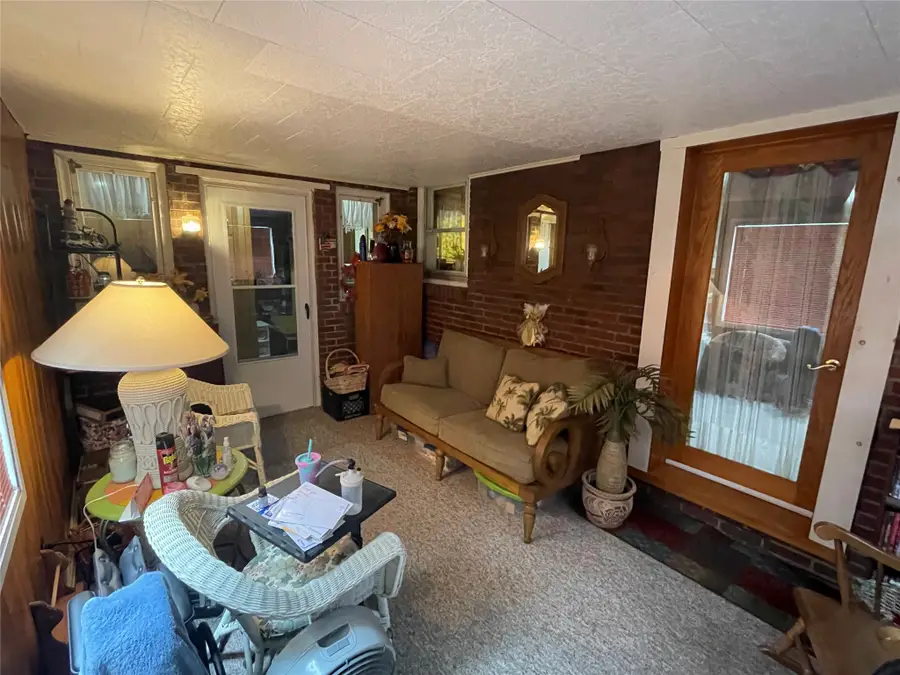 219 S Summer Street, Corry, PA 16407 - #2