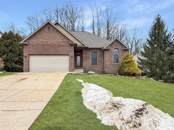 5821 Forest Crossing, Erie, PA 16506