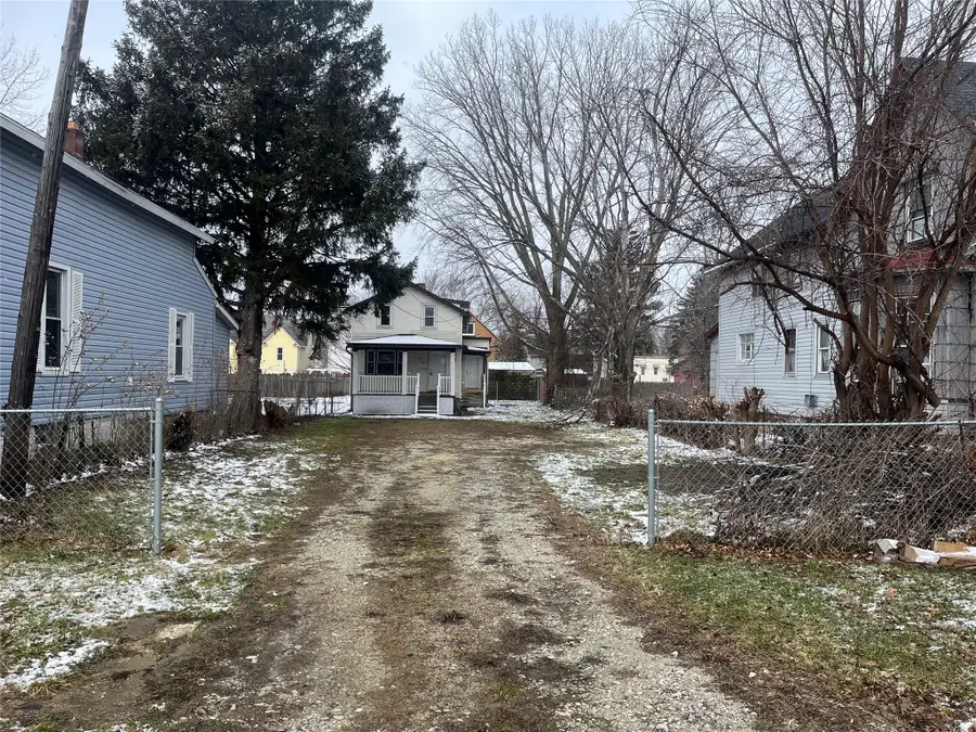 616 E 12th Street, Erie, PA 16503 - #3