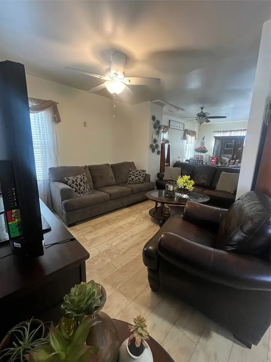 1053 W 20th Street, Erie, PA 16502 - #3