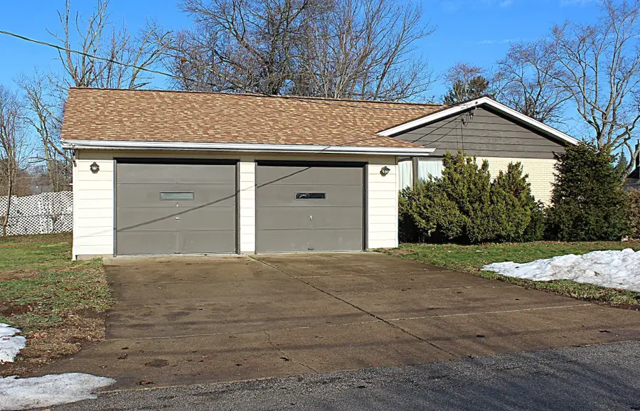 2718 Wellington Road, Erie, PA 16506 - #2