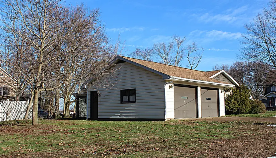 2718 Wellington Road, Erie, PA 16506 - #3