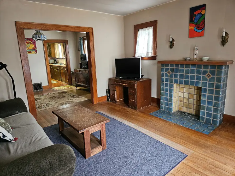 953 E 33rd Street, Erie, PA 16504 - #2