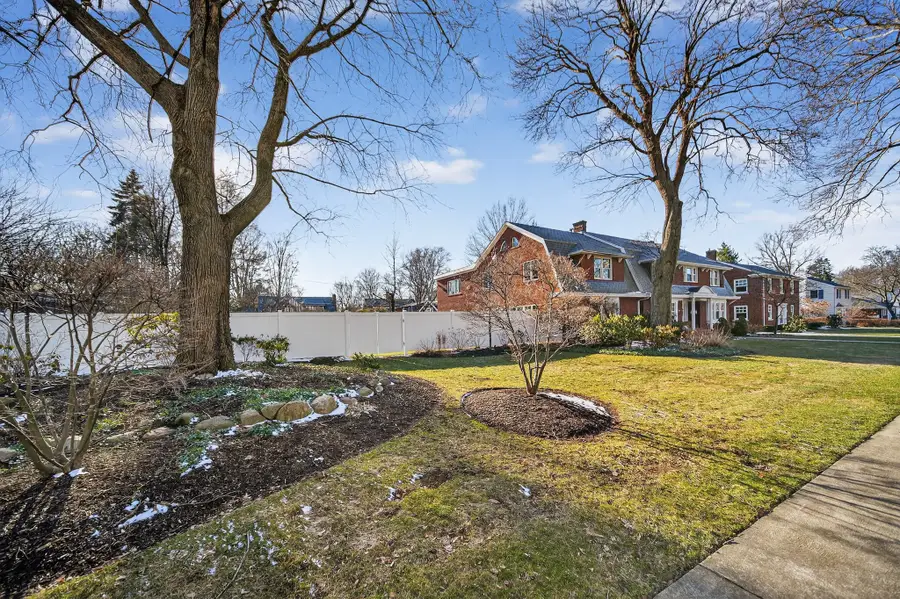 426 Shawnee Drive, Erie, PA 16505 - #2