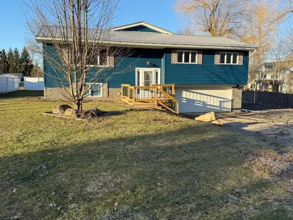 12392 Hickory Drive, Conneaut Lake, PA 16316