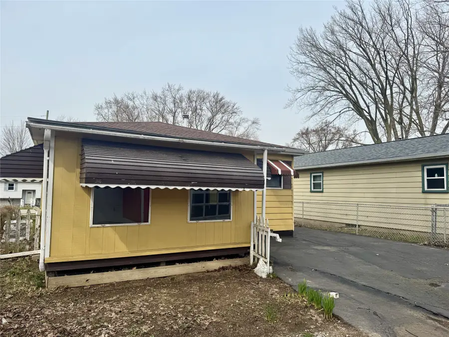 1021 E 31st Street, Erie, PA 16504 - #3