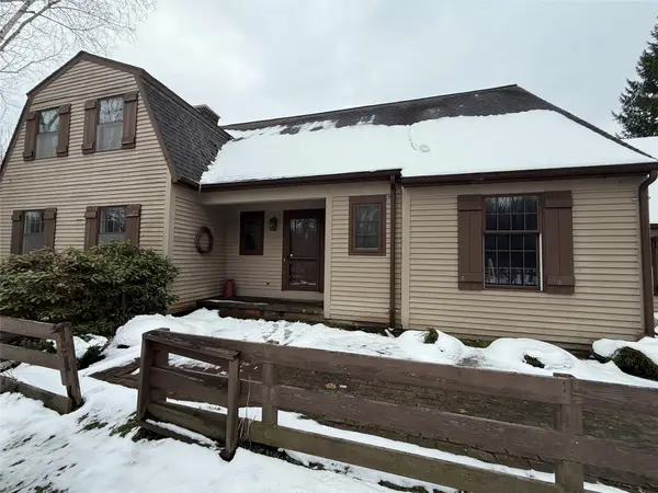 1165 Lee Road, Waterford, PA 16441