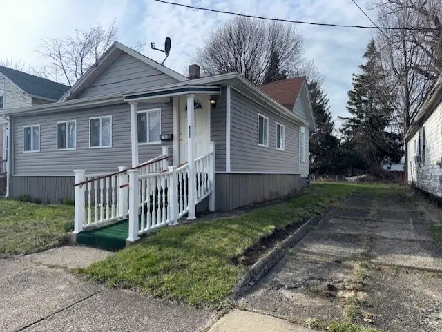706 E 9th Street, Erie, PA 16503 - #2