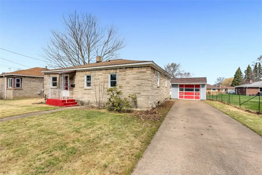 3112 Woodlawn Avenue, Erie, PA 16510 - #2