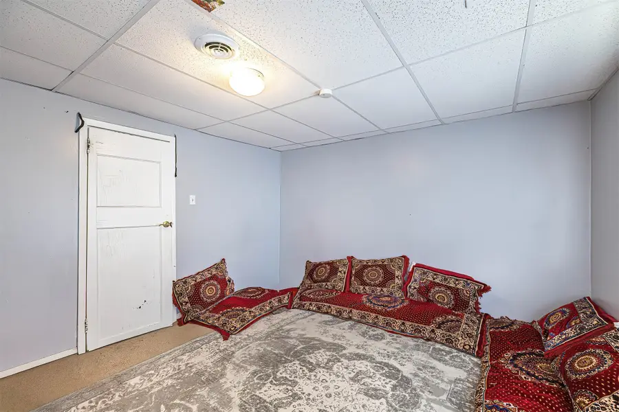 946 W 17th Street, Erie, PA 16502 - #2