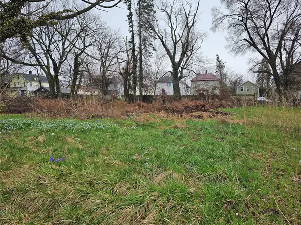 1231 Buffalo Road, Erie, PA 16503