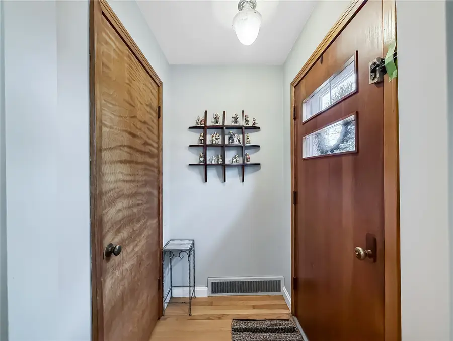 405 Chelsea Avenue, Erie, PA 16505 - #3