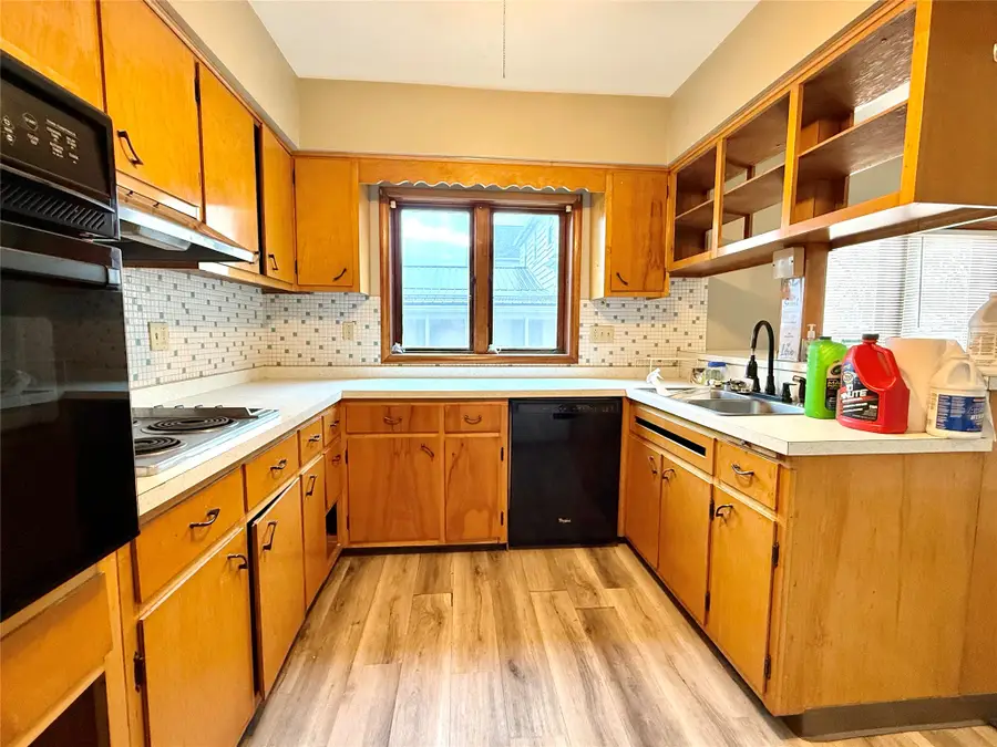 828 E 31st Street, Erie, PA 16504 - #2