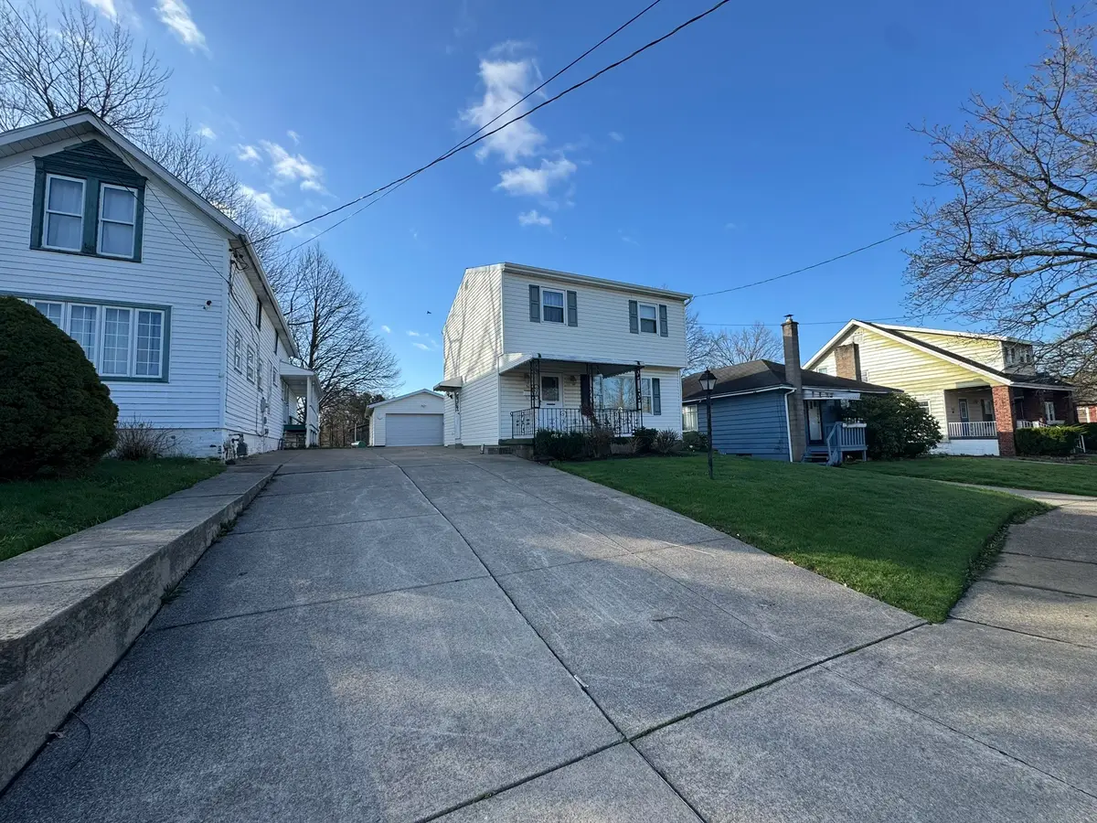 517 E 33rd Street, Erie, PA 16504 - #1