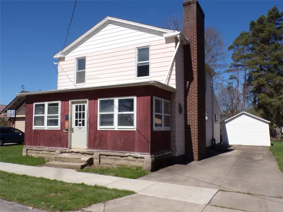 226 Liberty Street, Girard, PA 16417 - #2
