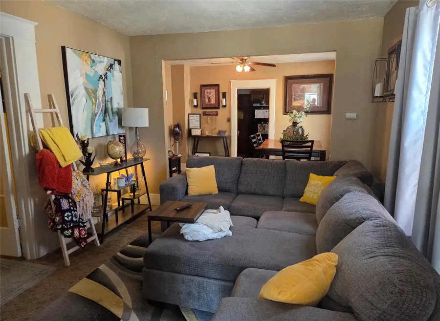 1050 W 20th Street, Erie, PA 16502 - #2