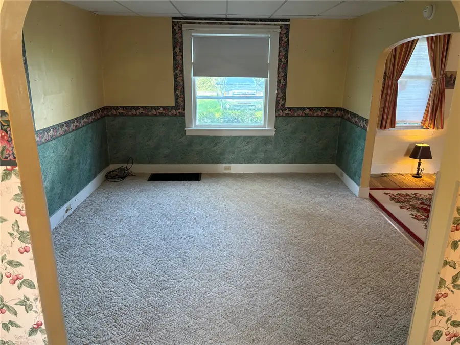 141 W 3rd Street, Waterford, PA 16441 - #2