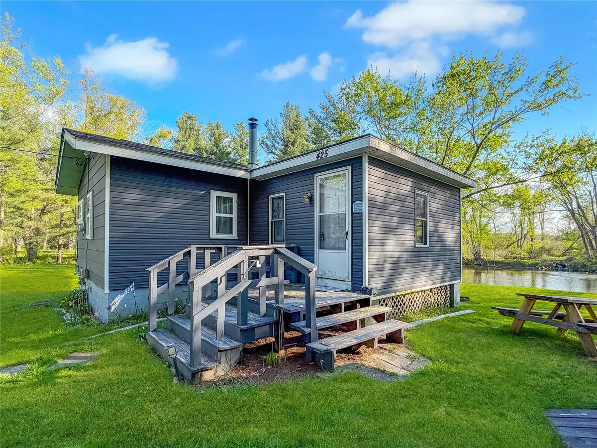425 Mcclellan Street, Cambridge Springs, PA 16403 - #1