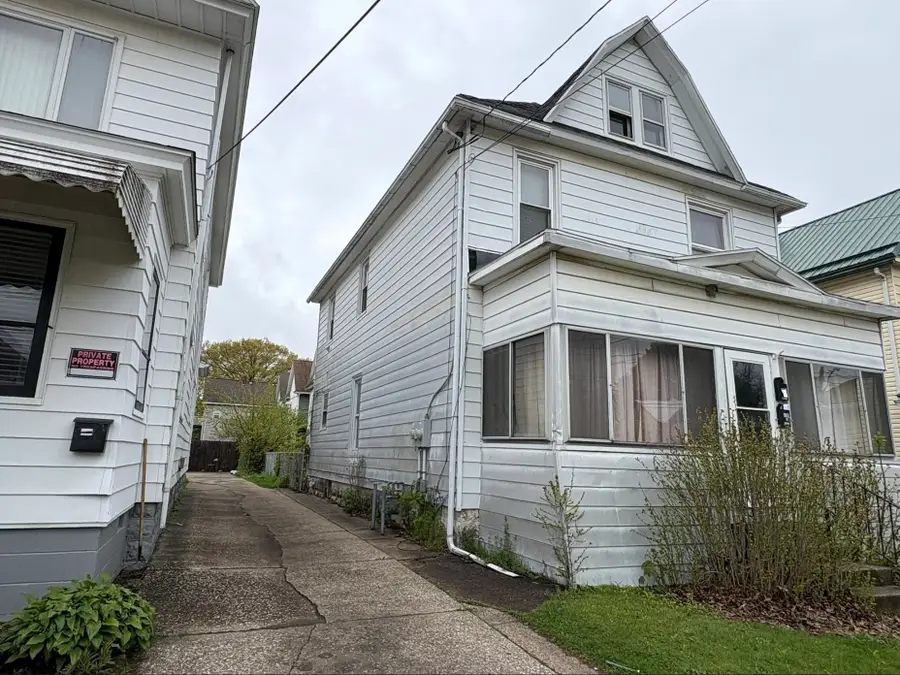 806 Hess Avenue, Erie, PA 16503 - #2
