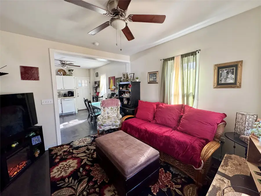 1721 W 15th Street, Erie, PA 16505 - #3