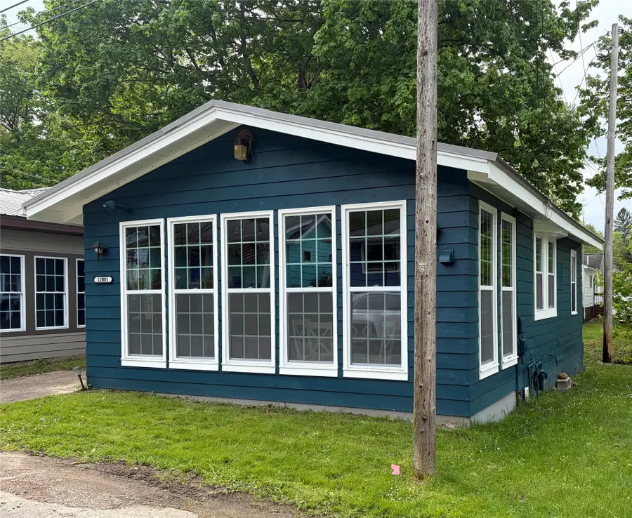 12001 Teifer Avenue, Conneaut Lake, PA 16316 - #2