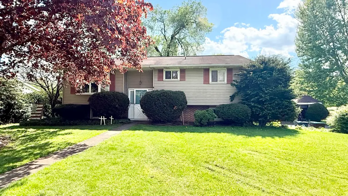 184 S Smith Street, Cochranton, PA 16314 - #1
