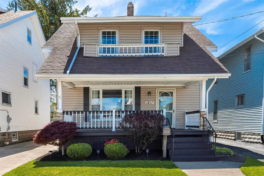 1211 W 30th Street, Erie, PA 16508 - #2