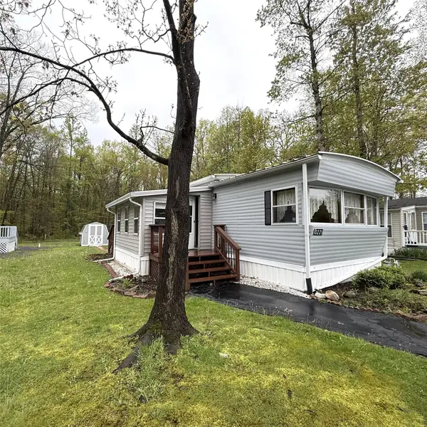10221 Circle West Drive #90, Meadville, PA 16335