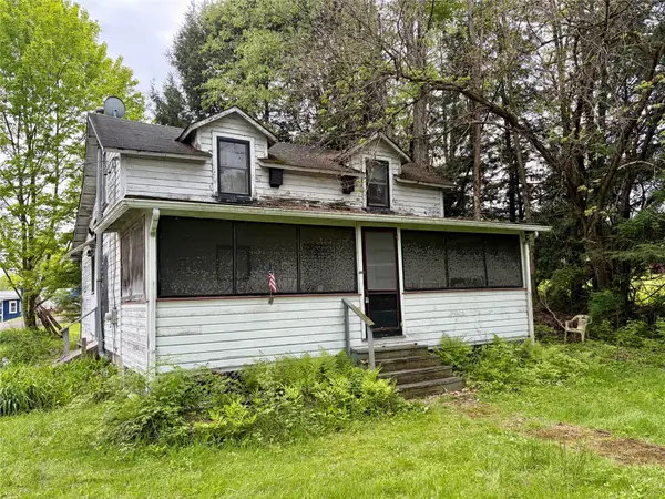 10690 Glenn Boulevard, Conneaut Lake, PA 16316