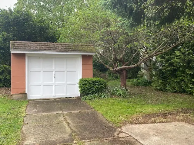 443 E 33rd Street, Erie, PA 16504 - #2