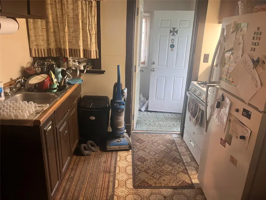 354 Pine Street, Meadville, PA 16335 - #2