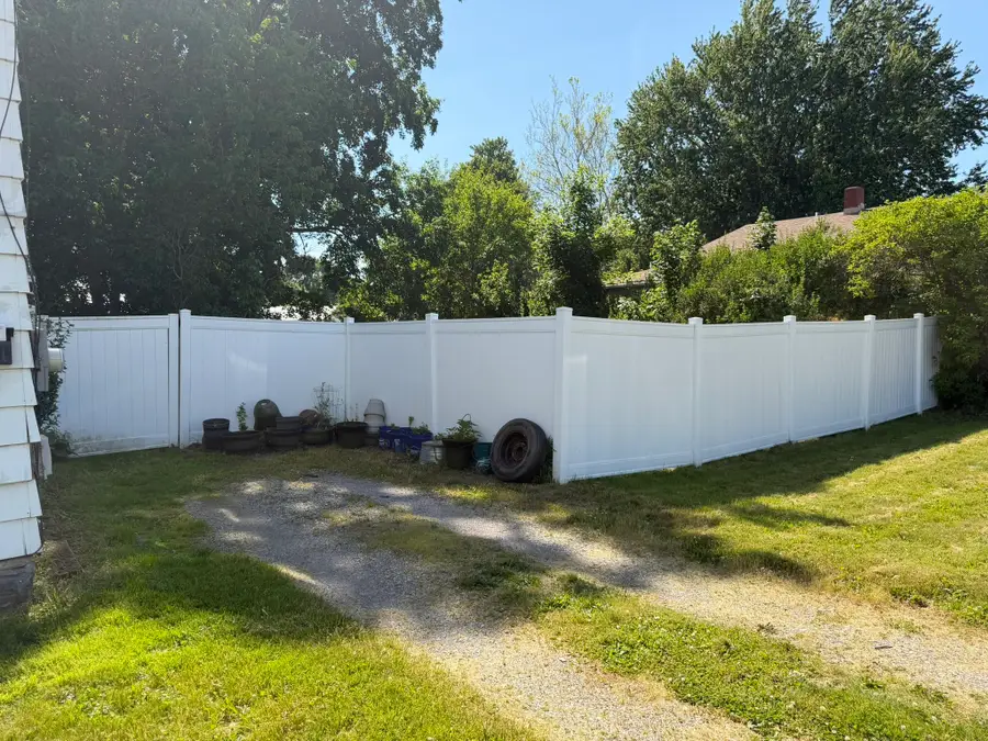 6 Vine Street, Girard, PA 16417 - #3