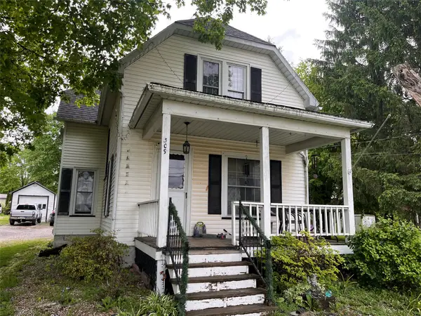 309 E Erie Street, Linesville, PA 16424