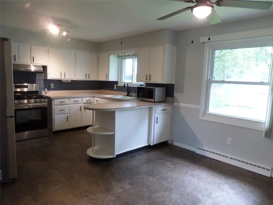 2737 E 32 Street, Erie, PA 16510 - #3