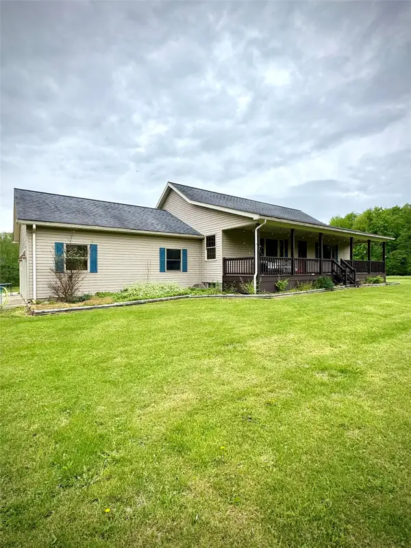 11841 Mcfadden Road, Guys Mills, PA 16327