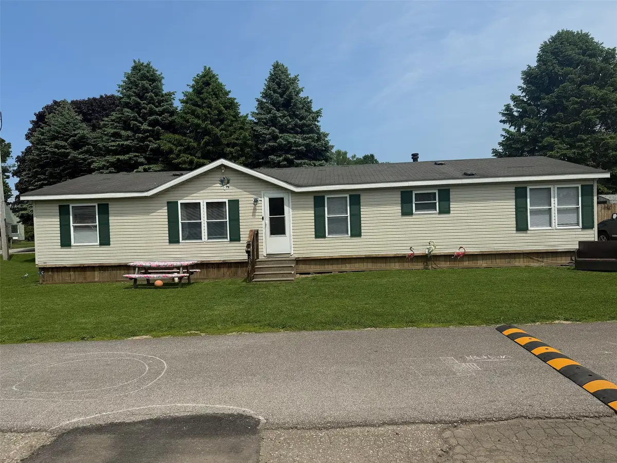 2301 Border Drive, Erie, PA 16506 - #1