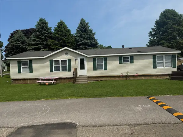 2301 Border Drive, Erie, PA 16506