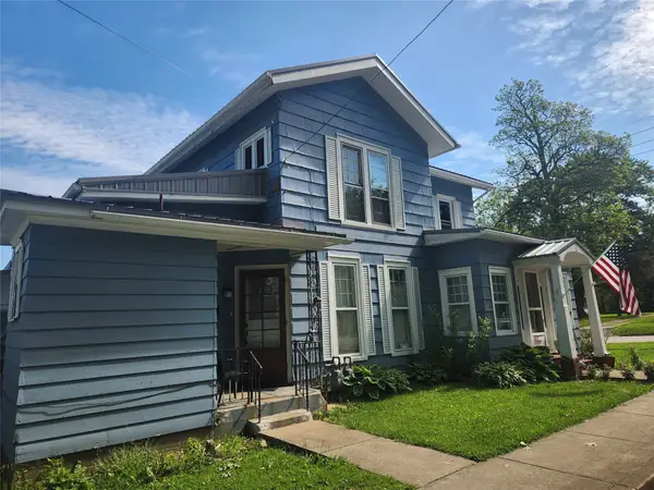 5 W Pearl Street, Albion, PA 16401