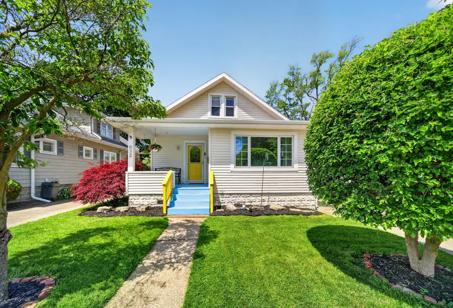 632 Howe Avenue, Erie, PA 16511 - #2