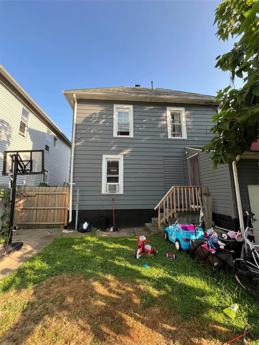552 E 21 Street, Erie, PA 16503 - #2