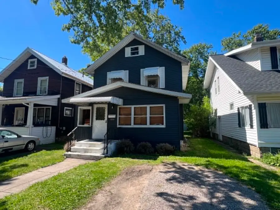 1252 W 11th Street, Erie, PA 16502 - #2