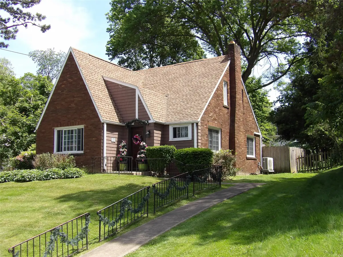 1115 Chestnut Hill Drive, Erie, PA 16509 - #1