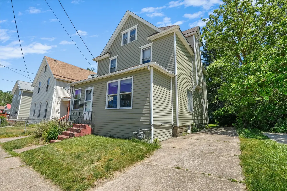 2013 Camphausen Avenue, Erie, PA 16510 - #1
