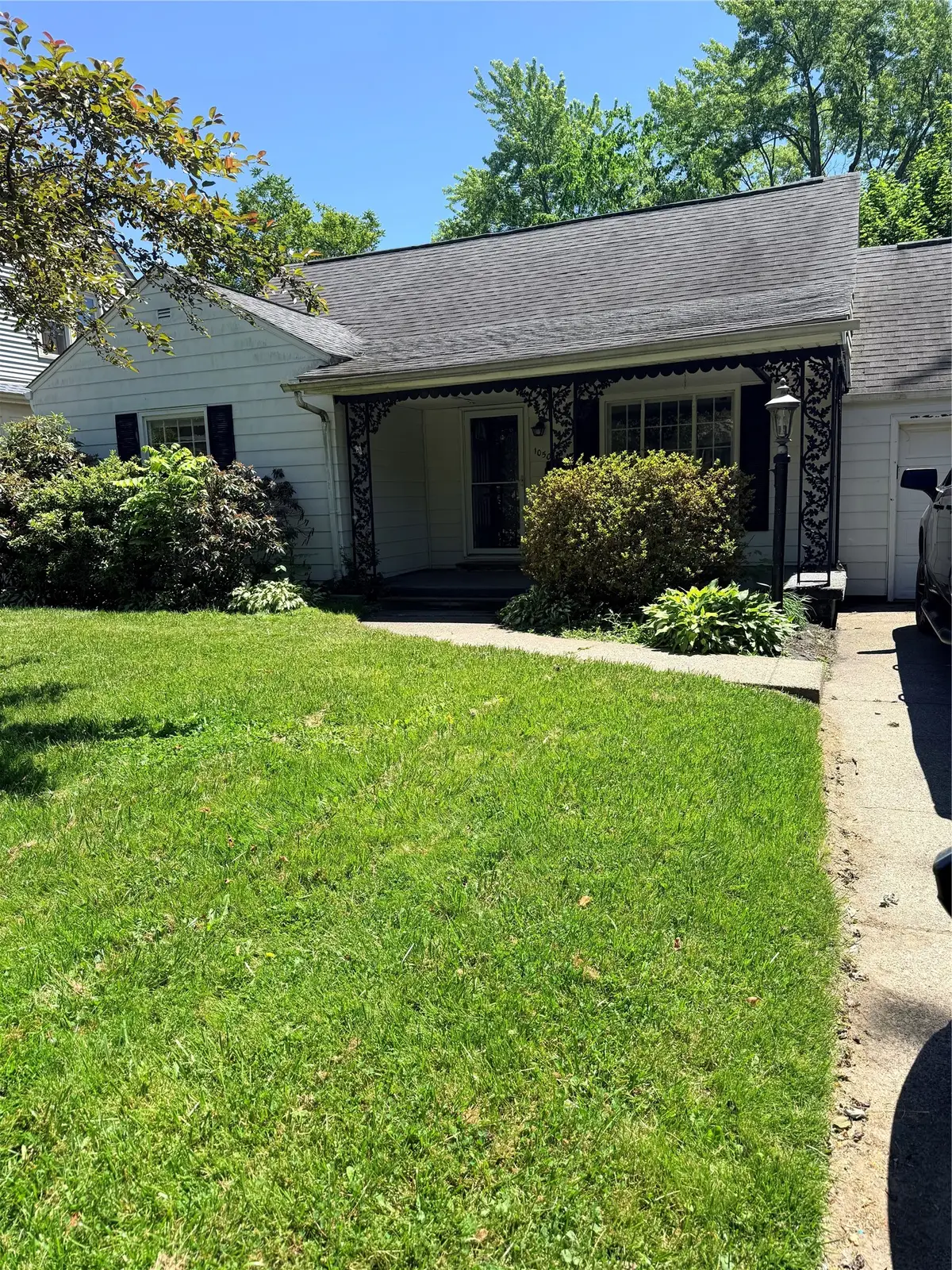 1050 Alcoma Street, Sharon, PA 16146 - #1