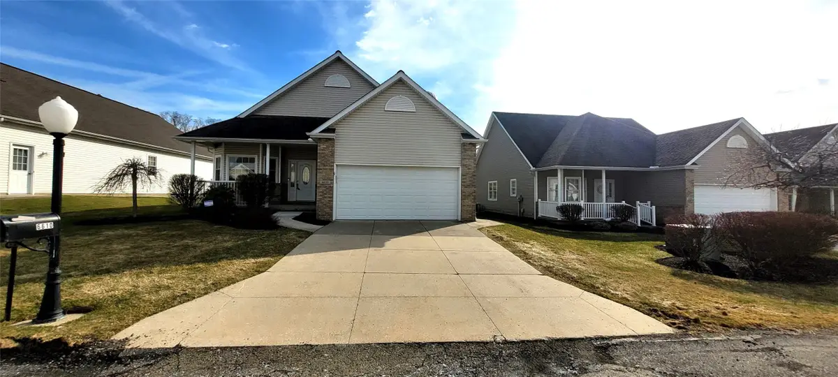 6610 Meadowland Circle, Erie, PA 16509 - #1