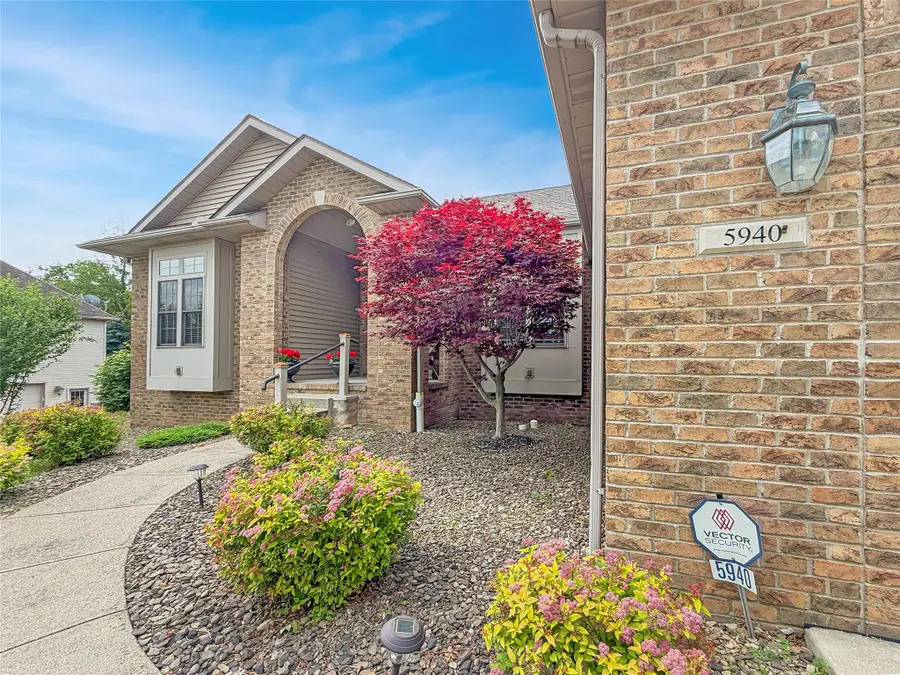 5940 Shady Hollow Drive, Erie, PA 16506 - #2