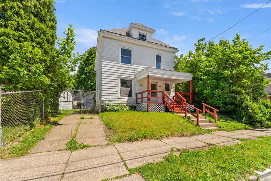 2205 Wayne Street, Erie, PA 16503 - #2